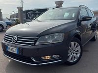 Usata VW Passat Comfortline 105 CV (77 kW) 2012 Blu Station wagon