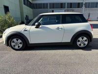 Usata Mini ONE 75 CV (55 kW) 2015 Beige Utilitaria