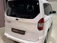 Usata Ford Tourneo Titanium 95 CV (69 kW) 2015 Bianco Furgone