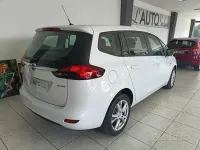 Usata Opel Zafira Tourer 149 CV (109 kW) 2013 Monovolume