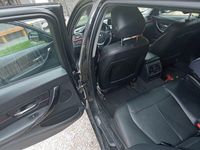 Usata BMW 330 116 CV (85 kW) 2012 Nero Station wagon