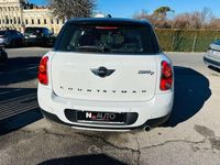 Usata Mini Cooper D Countryman Business 111 CV (81 kW) 2015 Bianco SUV