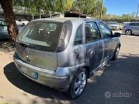 Usata Opel Corsa 80 CV (58 kW) 2005 Grigio Berlina