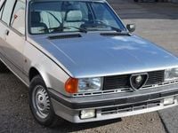 Usata Alfa Romeo Giulietta 109 CV (80 kW) 1984 Argento Utilitaria
