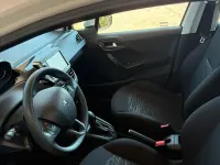 Usata Peugeot 208 Active 75 CV (55 kW) 2018 Utilitaria