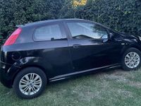 Usata Fiat Grande Punto Active 75 CV (55 kW) 2006 Nero Utilitaria