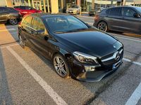 Usata Mercedes A180 Premium 109 CV (80 kW) 2015 Nero Berlina