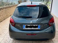 Usata Peugeot 208 Allure 82 CV (60 kW) 2016 Grigio Utilitaria
