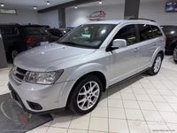 Usata Fiat Freemont 170 CV (125 kW) 2011 Grigio SUV