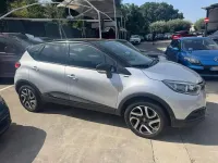 Usata Renault Captur 90 CV (66 kW) 2017 Argento SUV