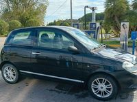 Usata Lancia Ypsilon 60 CV (44 kW) 2009 Nero Utilitaria