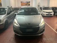 Usata Peugeot 208 Allure 82 CV (60 kW) 2016 Grigio Utilitaria