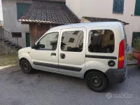 Usata Renault Kangoo 75 CV (55 kW) 2005 Grigio Monovolume