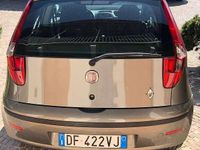 Usata Fiat Punto Dynamic 75 CV (55 kW) 2006 Grigio Utilitaria