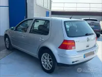 Usata VW Golf IV 101 CV (74 kW) 2003 Grigio Berlina