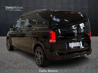 Usata Mercedes V220 Premium 163 CV (119 kW) 2023 Nero Monovolume