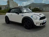 Usata Mini Cooper SD Cabriolet 143 CV (105 kW) 2011 Bianco Cabrio