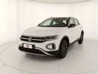 Usata VW T-Roc Style 150 CV (110 kW) 2023 Pure white nero SUV
