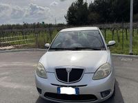 Usata Lancia Ypsilon 75 CV (55 kW) 2008 Argento Utilitaria