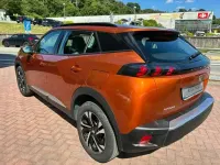 Usata Peugeot 2008 Allure 102 CV (75 kW) 2020 Orange power SUV