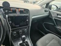 Usata VW Golf VII Business 116 CV (85 kW) 2017 Grigio Station wagon