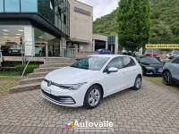 Usata VW Golf VII Life 131 CV (96 kW) 2021 Bianco Utilitaria