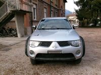 Usata Mitsubishi L200 Invite 136 CV (100 kW) 2010 Argento Pick-up