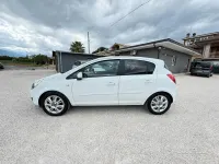 Usata Opel Corsa 95 CV (69 kW) 2011 Bianco Utilitaria