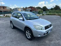 Usata Toyota RAV4 Sol 136 CV (100 kW) 2007 Grigio SUV