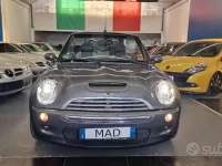 Usata Mini John Cooper Works Cabriolet 211 CV (155 kW) 2008 Grigio scuro Cabrio