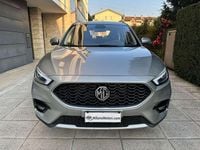 Usata MG ZS Luxury 106 CV (77 kW) 2024 Argento Berlina