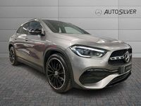 Usata Mercedes GLA200 Premium 150 CV (110 kW) 2022 Grigio montagna / metallizzato SUV