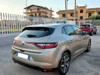 Usata Renault Mégane IV Bose Edition 110 CV (80 kW) 2017 Oro Berlina