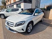 Usata Mercedes GLA200 Premium 135 CV (99 kW) 2016 Bianco SUV