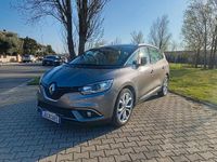 Usata Renault Grand Scénic IV Initiale Paris 131 CV (96 kW) 2018 Grigio Monovolume