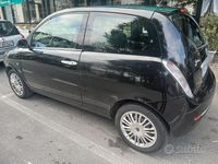 Usata Lancia Ypsilon 69 CV (50 kW) 2009 Nero Utilitaria