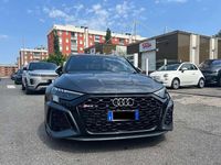 Usata Audi RS3 Ambiente 400 CV (294 kW) 2024 Grigio daytona Berlina