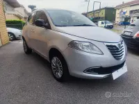 Usata Lancia Ypsilon Silver 80 CV (58 kW) 2013 Grigio Utilitaria