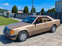 Usata Mercedes E300 188 CV (138 kW) 1988 Giallo Coupé