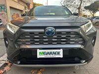 Usata Toyota RAV4 Hybrid Style 178 CV (130 kW) 2020 Grigio SUV