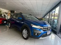 Usata Dacia Sandero Comfort 101 CV (74 kW) 2022 Blu Berlina