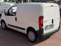 Usata Peugeot Bipper 80 CV (58 kW) 2018 Bianco Monovolume
