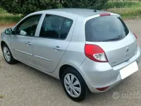 Usata Renault Clio 75 CV (55 kW) 2011 Utilitaria