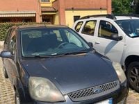 Usata Ford Fiesta 75 CV (55 kW) 2007 Blu Utilitaria
