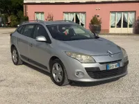 Usata Renault Mégane GrandTour Luxe 110 CV (80 kW) 2010 Grigio Station wagon