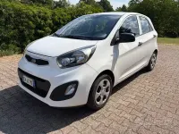 Usata Kia Picanto 69 CV (50 kW) 2012 Bianco Utilitaria