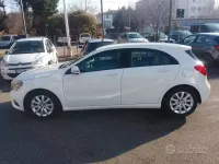 Usata Mercedes A160 Executive 90 CV (66 kW) 2014 Bianco Utilitaria