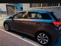 Usata Hyundai i20 75 CV (55 kW) 2016 Marrone Berlina