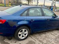 Usata Audi A4 150 CV (110 kW) 2018 Blu Berlina