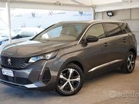 Usado Peugeot 5008 GT 130 CV (95 kW) 2021 Gris Berlina